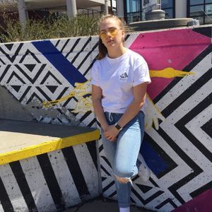 Meet your Posher, Julia